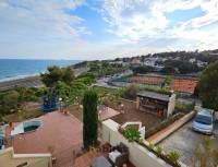 Increíble chalet en primera línea de mar con fantásticas vistas en Urbanización Mirador de Cala Romana