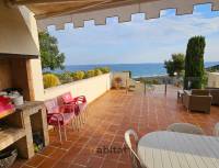 Increíble chalet en primera línea de mar con fantásticas vistas en Urbanización Mirador de Cala Romana