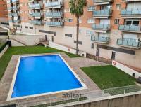 Piso en alquiler de 5 habitaciones con piscina comunitaria y plaza de aparcamiento